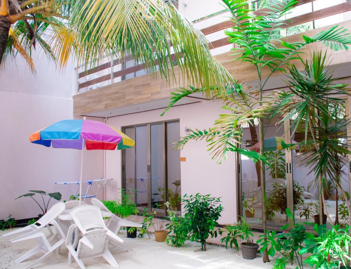 White Sand Lodge Maafushi Exteriér fotografie