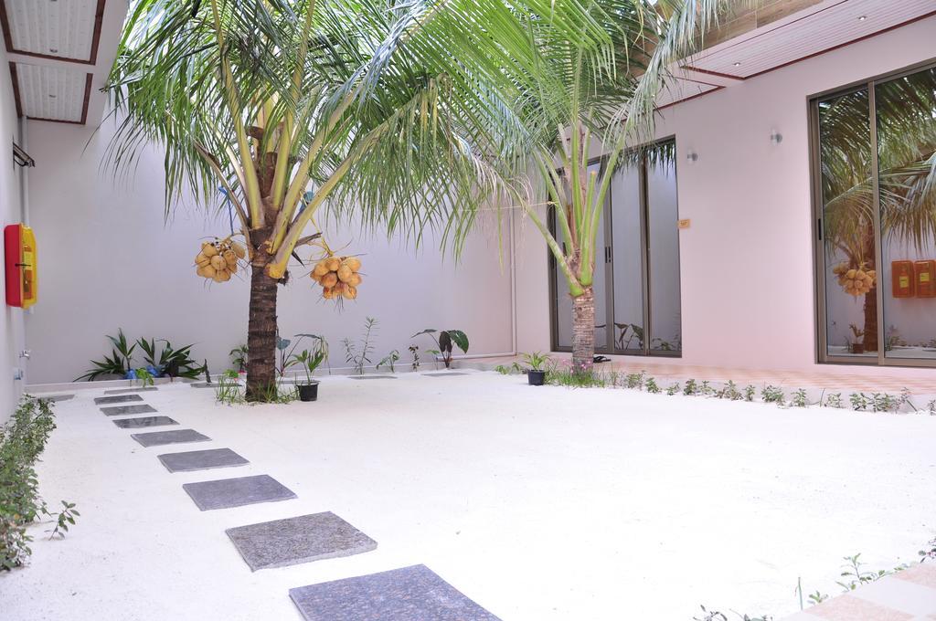 White Sand Lodge Maafushi Exteriér fotografie