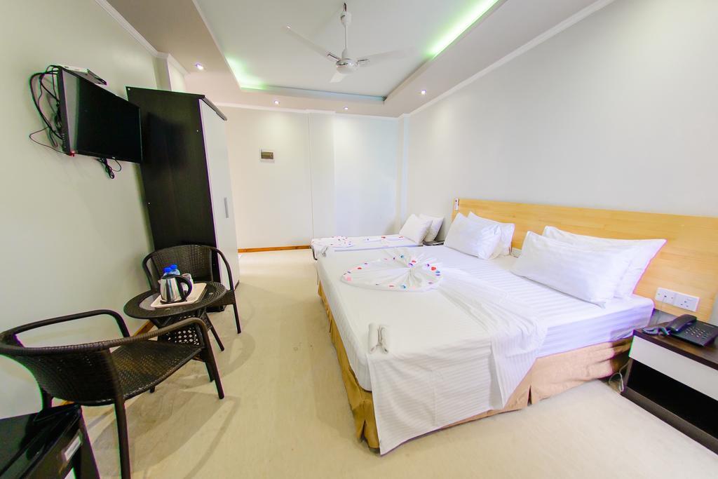 White Sand Lodge Maafushi Exteriér fotografie