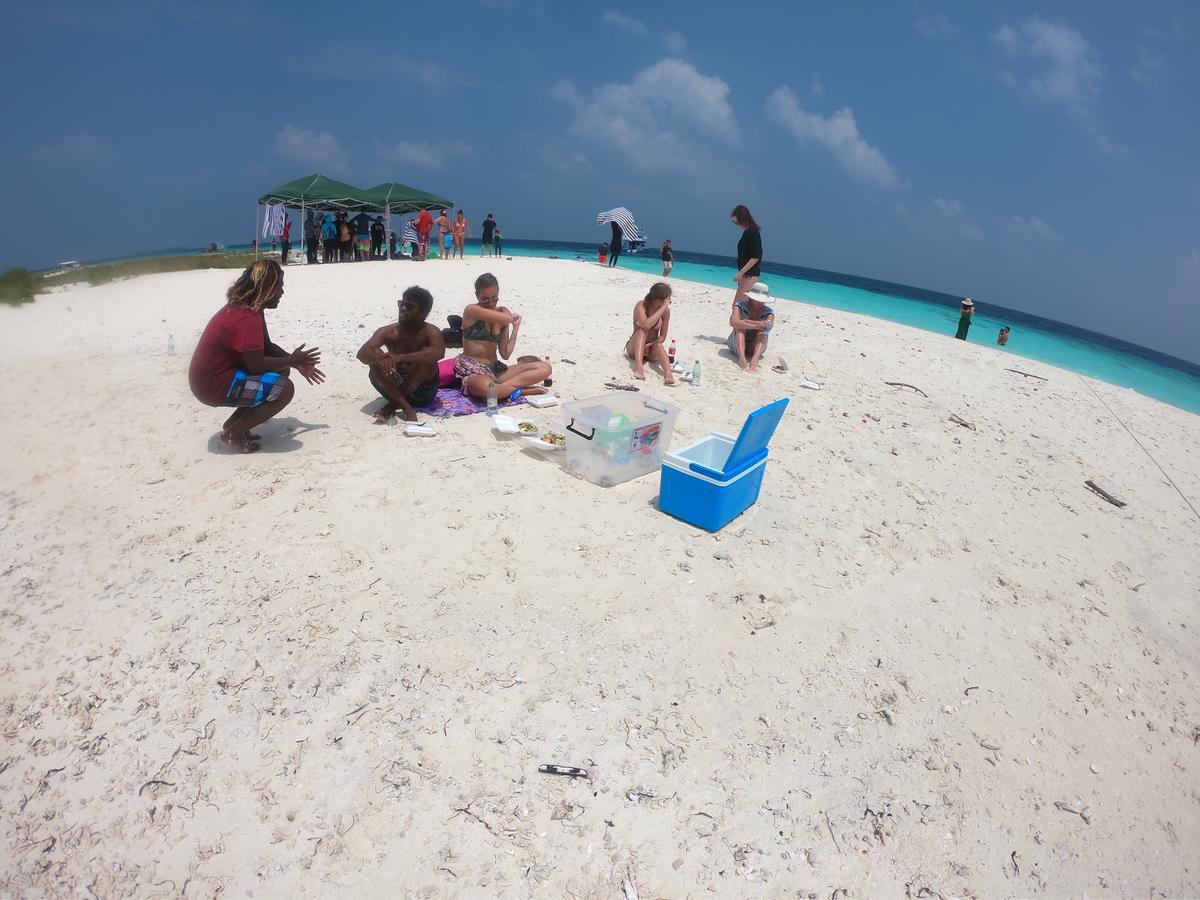 White Sand Lodge Maafushi Exteriér fotografie